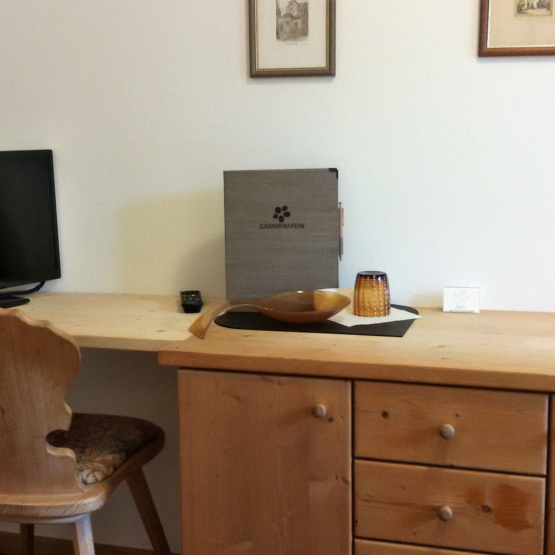 GarniRaffein Zimmertv